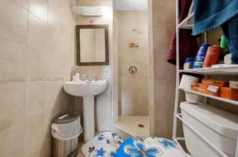 1869 NE 181st Street North Miami Beach FL 33162