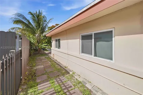1869 NE 181st Street North Miami Beach FL 33162