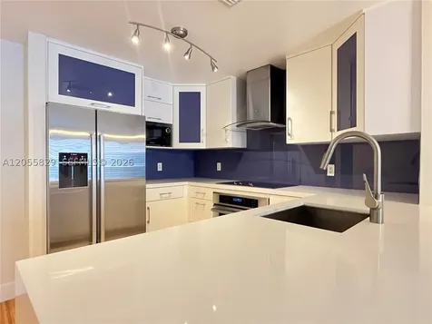 10 Aragon Avenue Coral Gables FL 33134