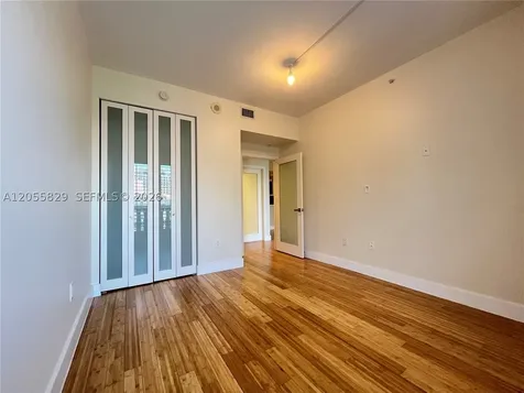 10 Aragon Avenue Coral Gables FL 33134