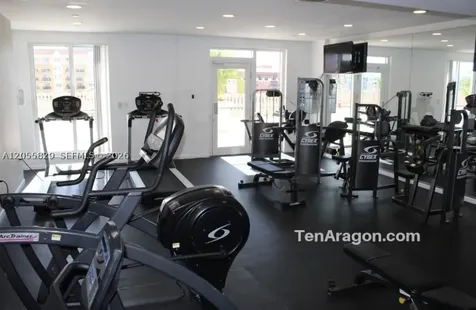10 Aragon Avenue Coral Gables FL 33134