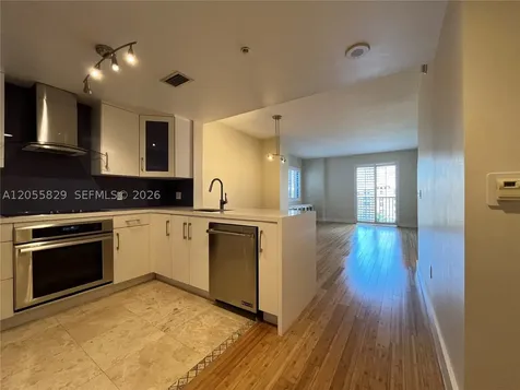 10 Aragon Avenue Coral Gables FL 33134