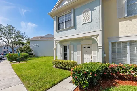 16640 Hemingway Drive Weston FL 33326