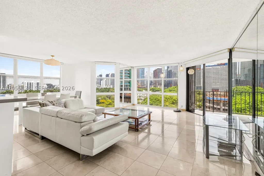 1901 Brickell Avenue Miami FL 33129
