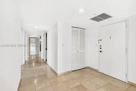 1901 Brickell Avenue Miami FL 33129