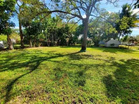 1050 NW 127th Street North Miami FL 33168