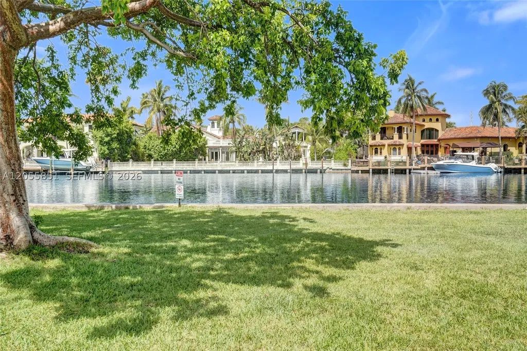 2000 Atlantic Shores Boulevard Hallandale Beach FL 33009