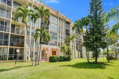 2000 Atlantic Shores Boulevard Hallandale Beach FL 33009