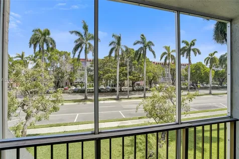 2000 Atlantic Shores Boulevard Hallandale Beach FL 33009