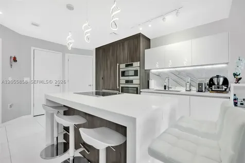 851 NE 1st Avenue Miami FL 33132