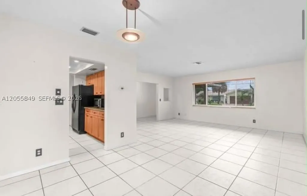 921 Terrace Boca Raton FL 33486