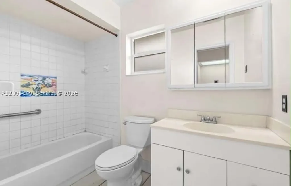 921 Terrace Boca Raton FL 33486