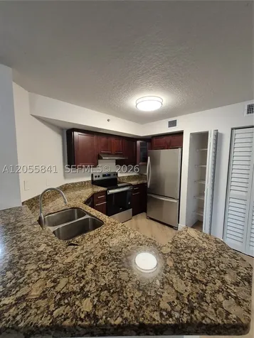 771 N Pine Island Road Plantation FL 33324