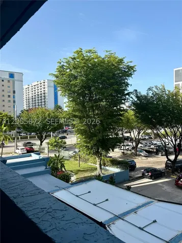 5050 NW 7th Street Miami FL 33126