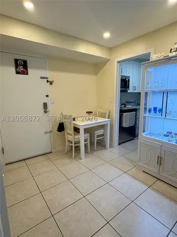 5050 NW 7th Street Miami FL 33126