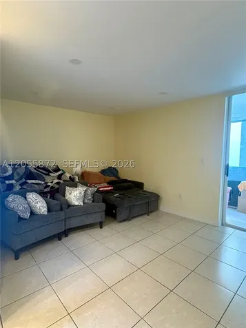 5050 NW 7th Street Miami FL 33126