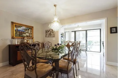 9860 Chestnut Tree Boynton Beach FL 33436