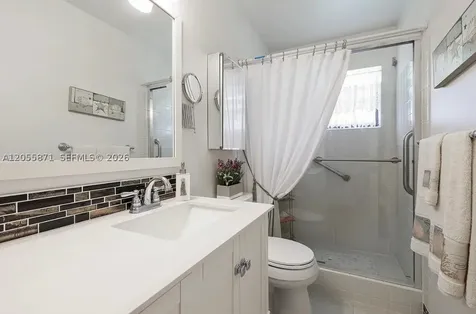 9860 Chestnut Tree Boynton Beach FL 33436