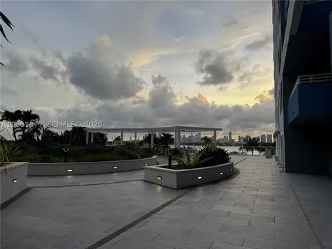 1330 West Avenue Miami Beach FL 33139