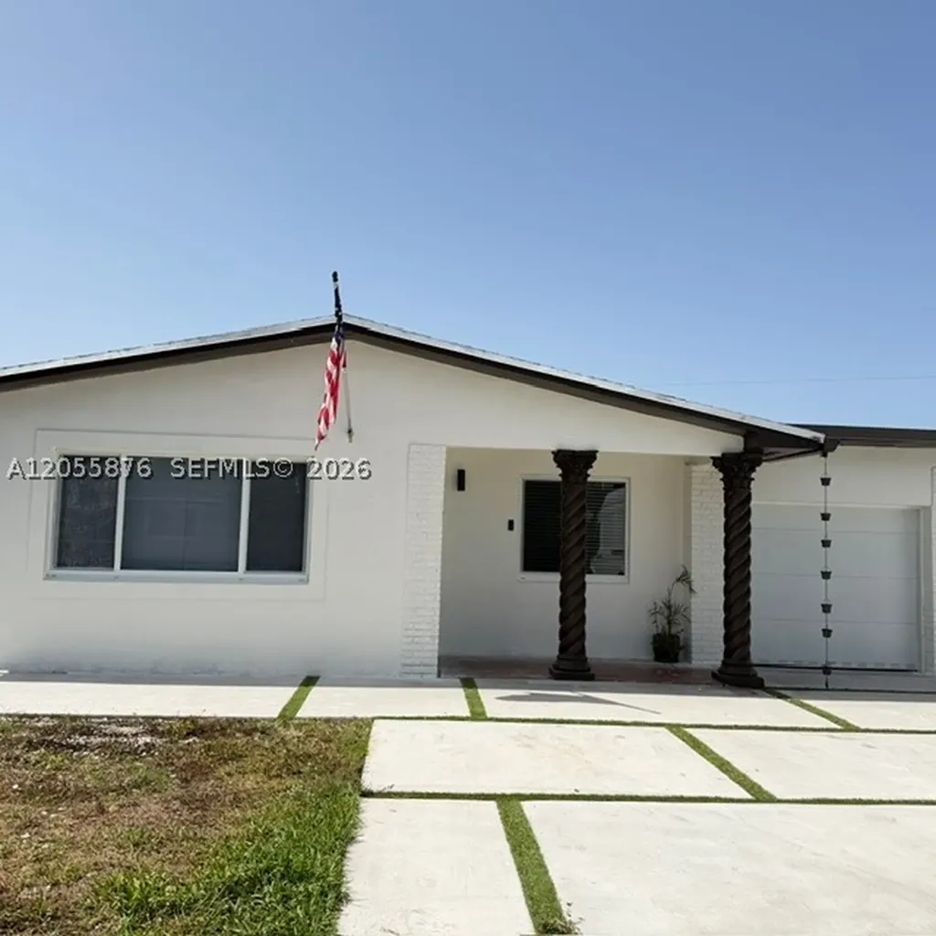 4635 SW 18th Street West Park FL 33023