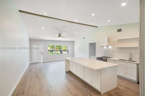 11511 SW 81st Road Pinecrest FL 33156