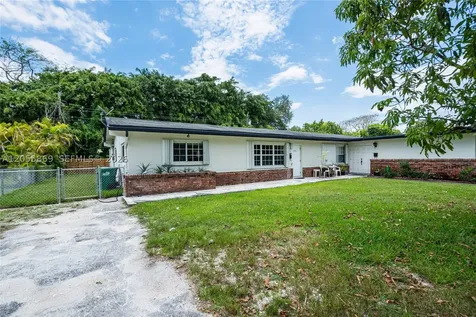 11511 SW 81st Road Pinecrest FL 33156