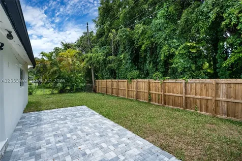11511 SW 81st Road Pinecrest FL 33156
