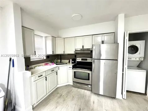 1525 NE 135th Street North Miami FL 33161