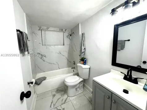1525 NE 135th Street North Miami FL 33161