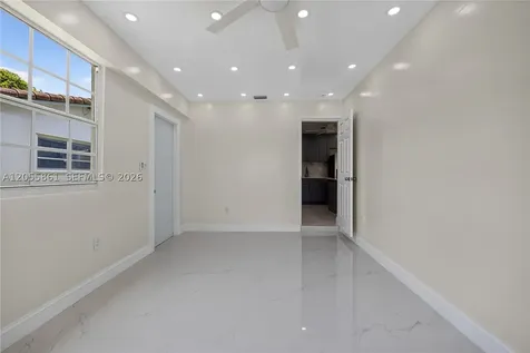 4225 Monroe Street Hollywood FL 33021