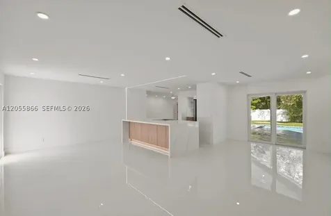 979 NW 8th Street Boca Raton FL 33486
