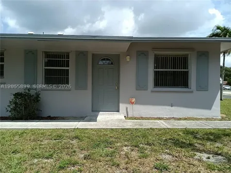 1502 N 57th Terrace Hollywood FL 33021