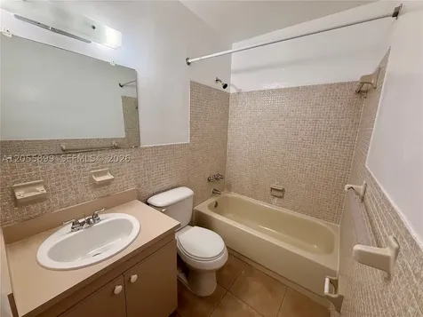 1502 N 57th Terrace Hollywood FL 33021