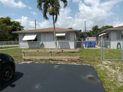 1502 N 57th Terrace Hollywood FL 33021