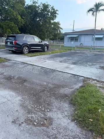 1502 N 57th Terrace Hollywood FL 33021
