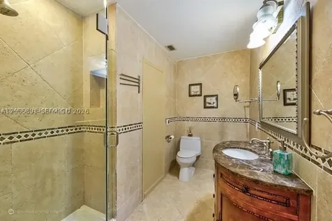 8675 SW 29th Street Miami FL 33155