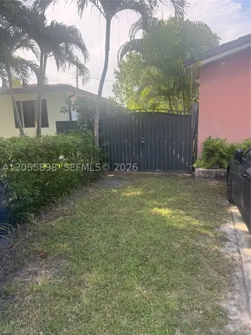 3611 SW 21st Street Miami FL 33145