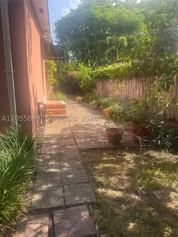 3611 SW 21st Street Miami FL 33145
