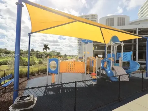 14951 Royal Oaks Lane North Miami FL 33181