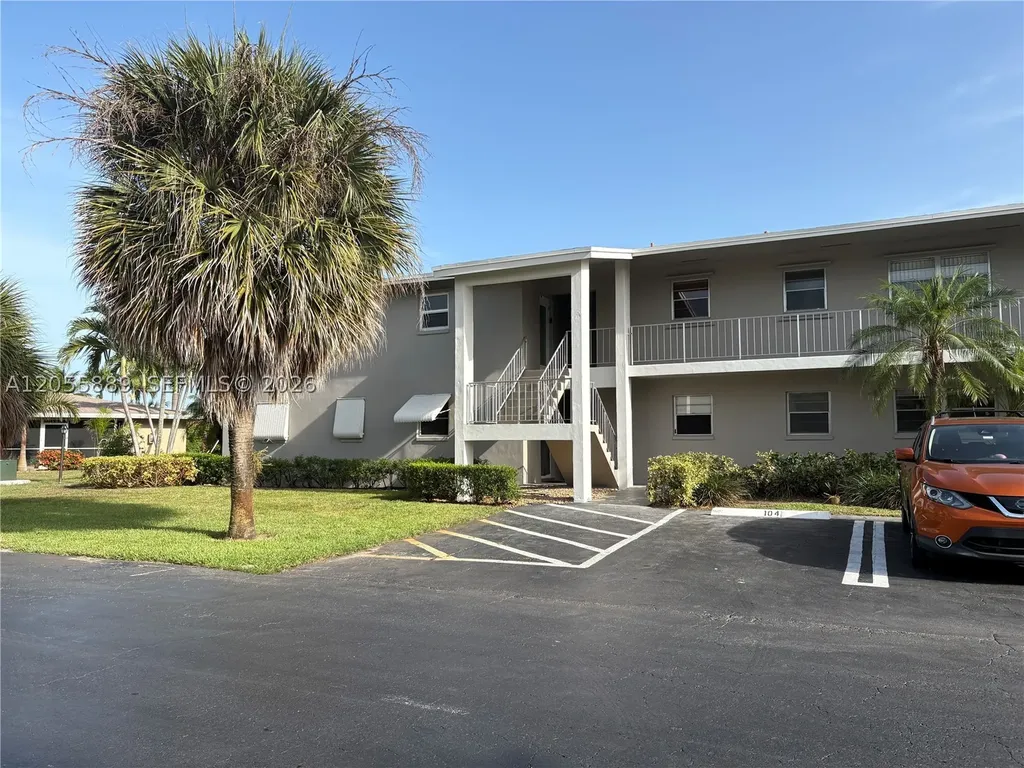 306 S Circle Drive S Boynton Beach FL 33435