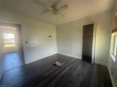 706 SW 31st Street Cape Coral FL 33914