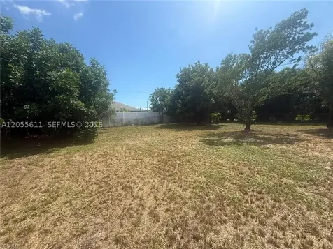 706 SW 31st Street Cape Coral FL 33914