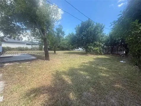 706 SW 31st Street Cape Coral FL 33914