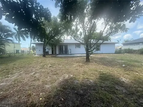 706 SW 31st Street Cape Coral FL 33914