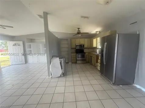 706 SW 31st Street Cape Coral FL 33914