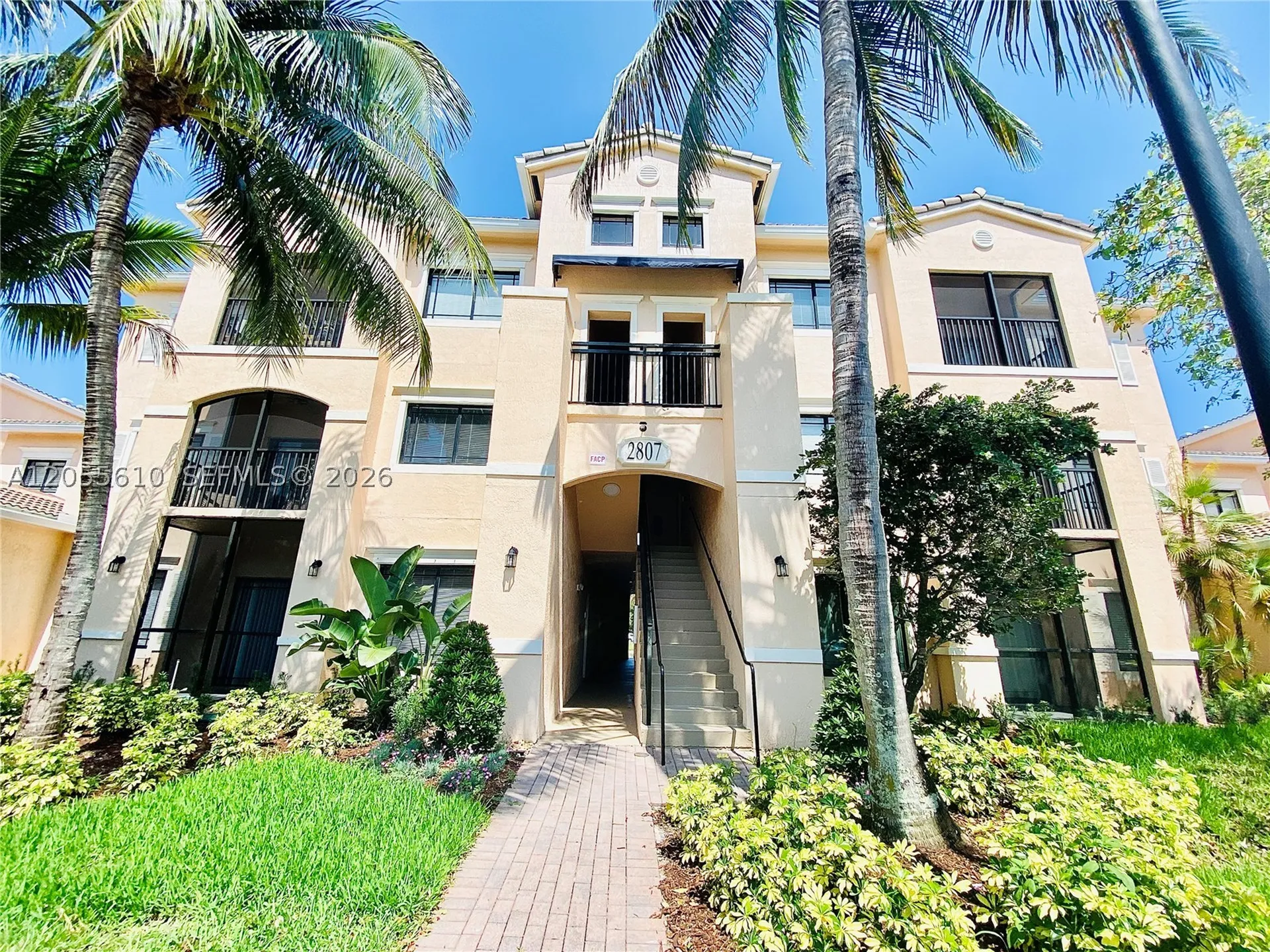 2807 Veronia Drive Palm Beach Gardens FL 33410