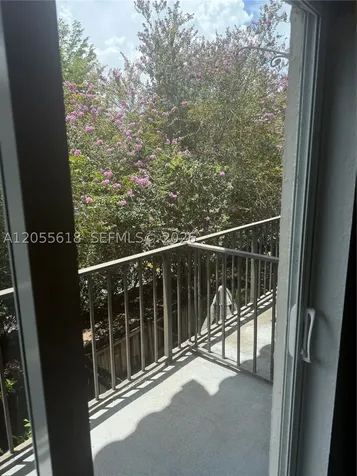 6709 N Kendall Drive Pinecrest FL 33156