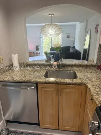 6709 N Kendall Drive Pinecrest FL 33156