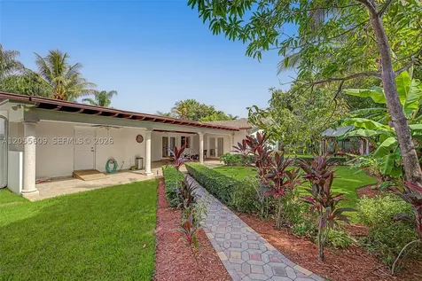 11633 SW 102nd Court Miami FL 33176