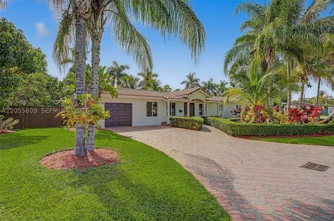 11633 SW 102nd Court Miami FL 33176